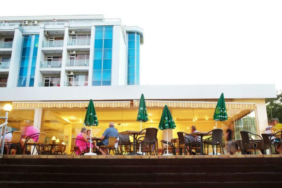 Green Park Hotel Zlatni pjasătsi Eksteriør bilde